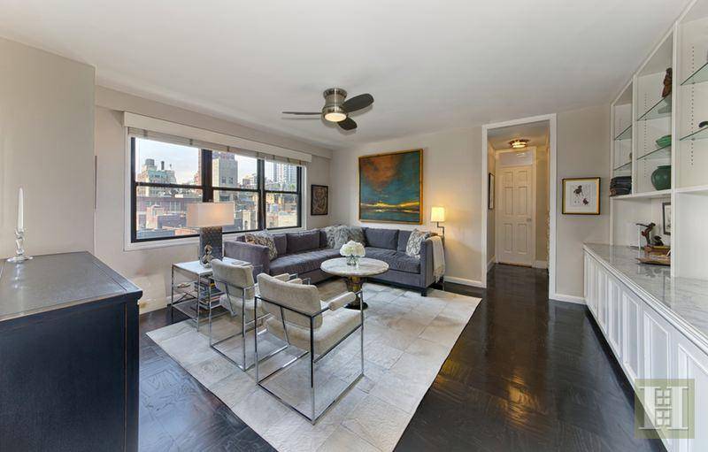 AMAZING 2BR WITH EMPIRE STATE VIEWS FOR SALE!  BEAUTIFUL 25TH STREET! UNBEATABLE PRICE!!!