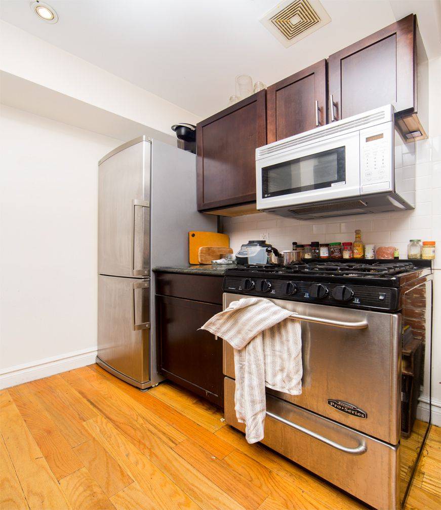 [West Village]-Gut renovated 2 bedroom with laundry in unit