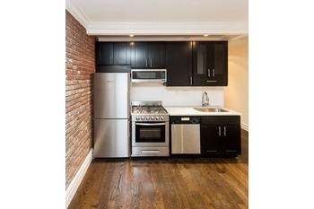 *NO FEE* 2 Bedroom Great Location East Village Washer & Dryer