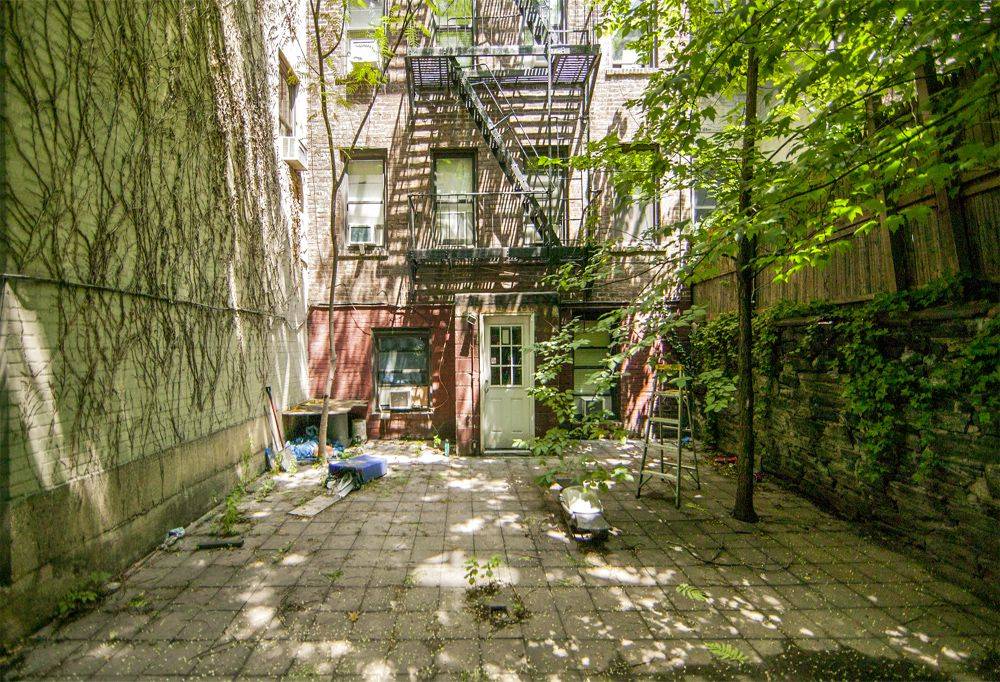 UES Large 2 (Convertible to 3) Room Duplex w/ 2 Full Bathrooms -  Huge Private Patio! NO FEE!