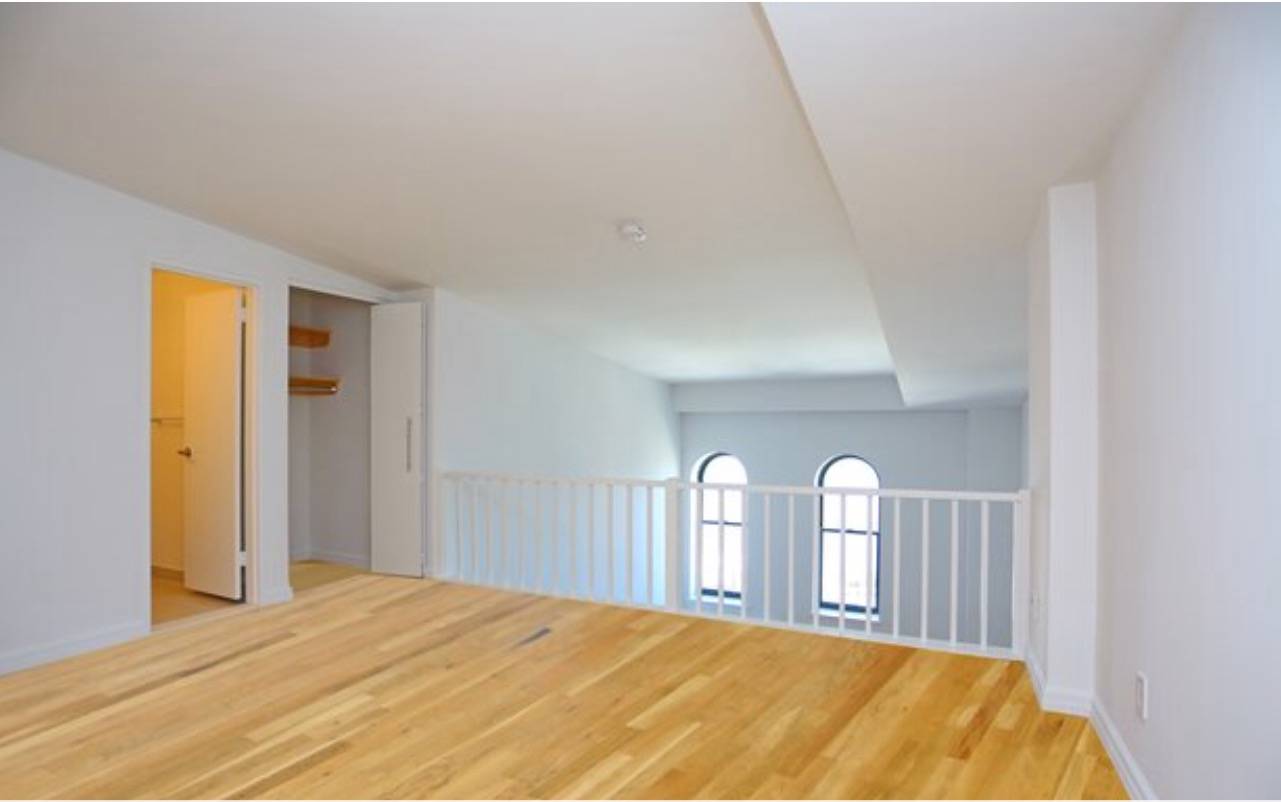 Newly Renovated No Fee 1 Bedroom with Loft in West Village