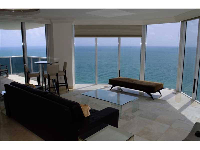CORNER UNIT WITH PANORAMIC DIRECT OCEAN/INTRACOASTAL/CITY VIEW PRIME LINE PRIVATE ELEVATOR AND FOYER