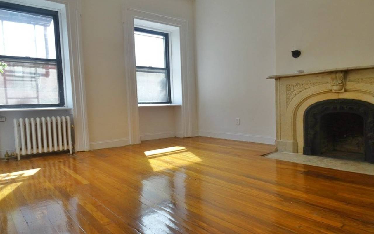 West Village 1 Bedroom with Fireplace!