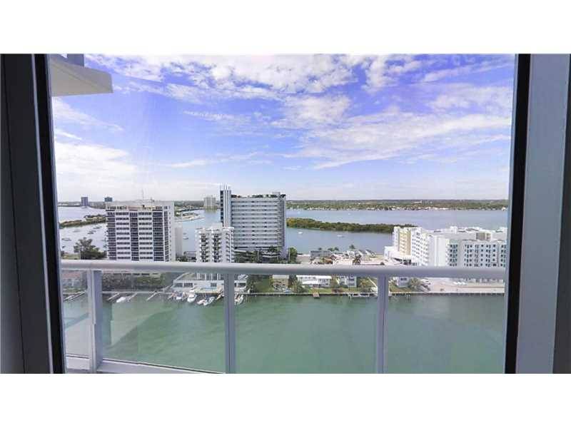 A boaters dream - ELOQUENCE ON THE BAY 2 BR Condo Aventura Miami
