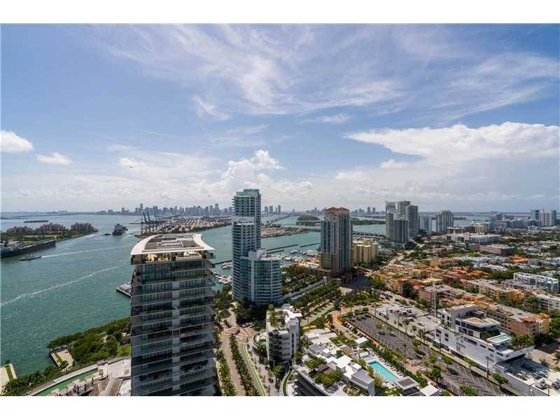 Best Price for 4BR luxury condo in SobeCompletely renovated 2013