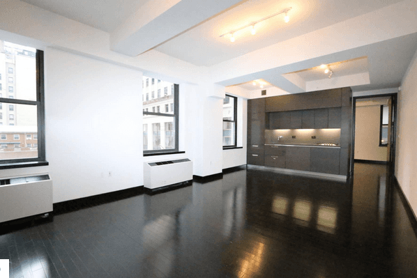 1 BR Prime location Downtown Financial District 