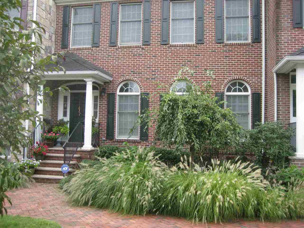 ARCHITECTURAL DELIGHT W/3 LEVELS OF LUX LIVING - 3 BR Condo New Jersey