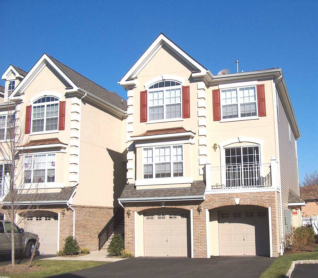 Sophisticated - 2 BR Condo New Jersey