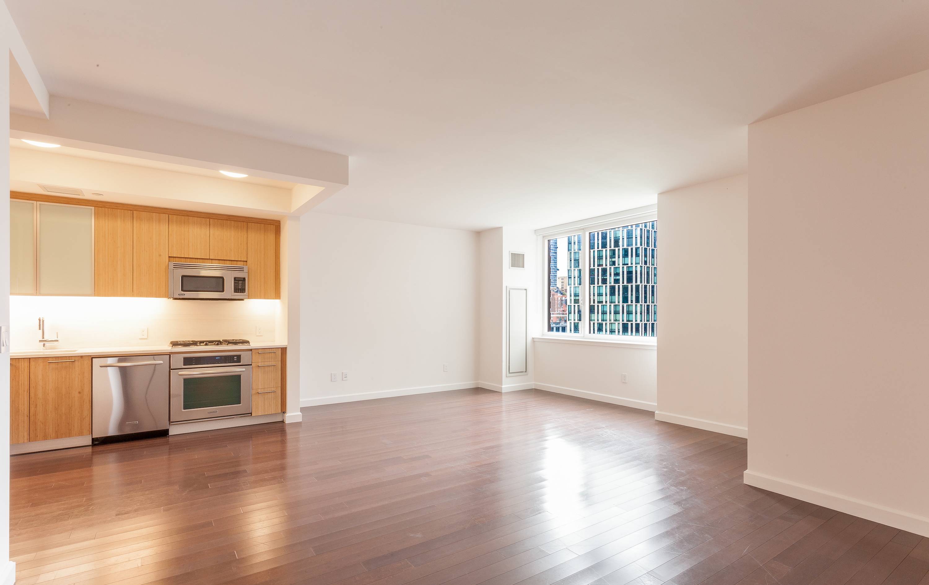 Battery Park, Studio, $4,000 NO FEE, Hardwood Floors and Lots of Closet Space!