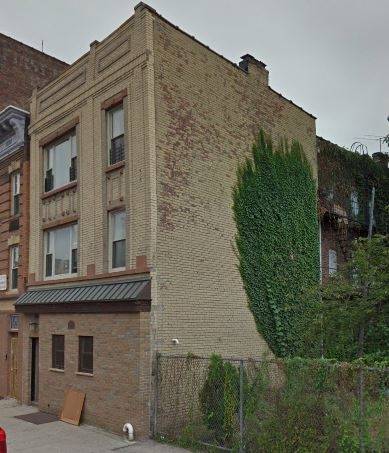 5 units in a 6 unit building for sale - New Jersey