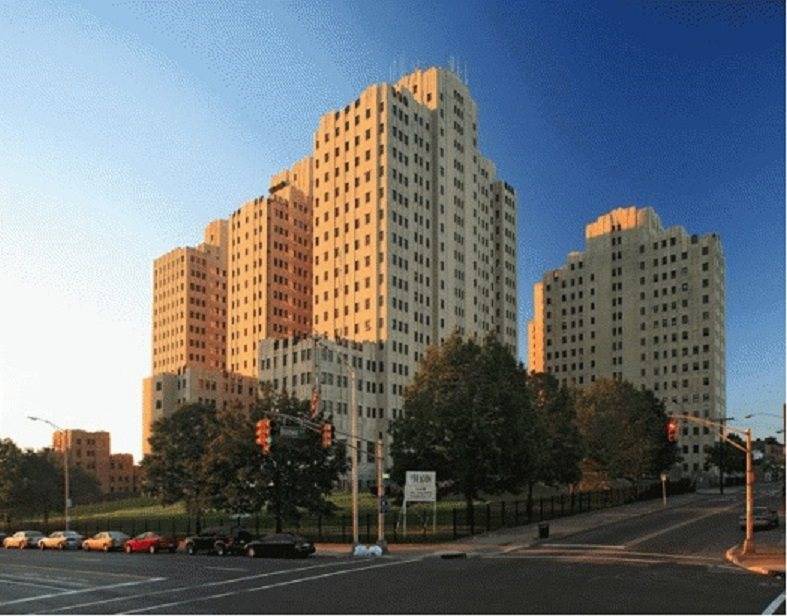 Luxury highrise building - 2 BR Condo Bergen Lafayette New Jersey