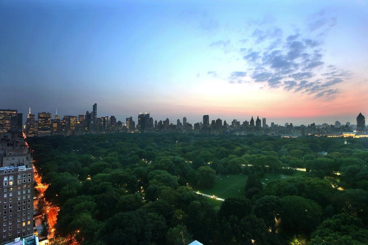  3+ BRS/4 BTHS Lovely Park Facing, Intimate Central Park Views
