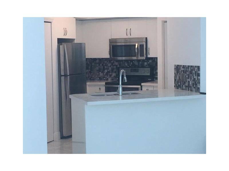 BEAUTIFUL UNIT COMPLETELY RENOVATED 2/2 - The Waverly at Surfside B 2 BR Condo Miami Beach Miami