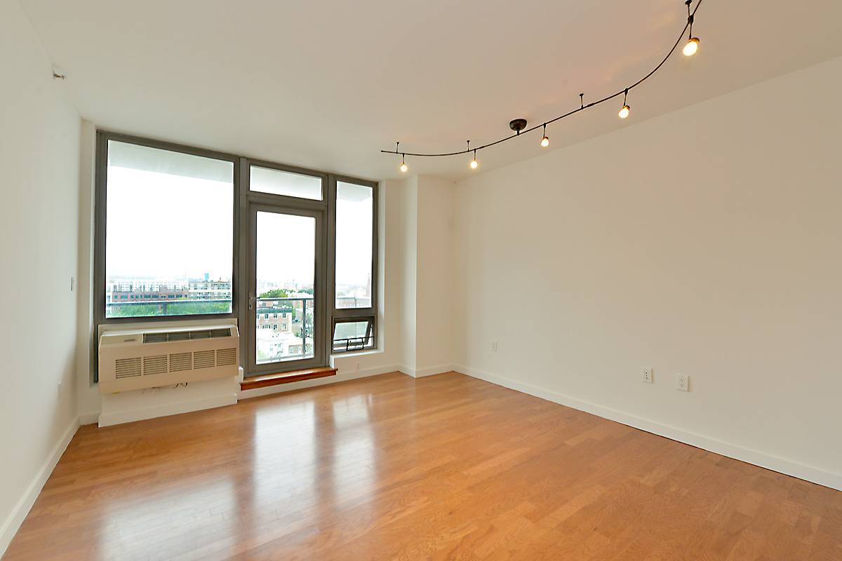 Newly Luxury One Bedroom with Balcony and over look East River View for rent in Long Island City