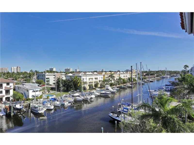 BEAUTIFUL 2 STORY CONDO WITH DEEPWATER ASSIGNED DOCK FOR A 42' BOAT