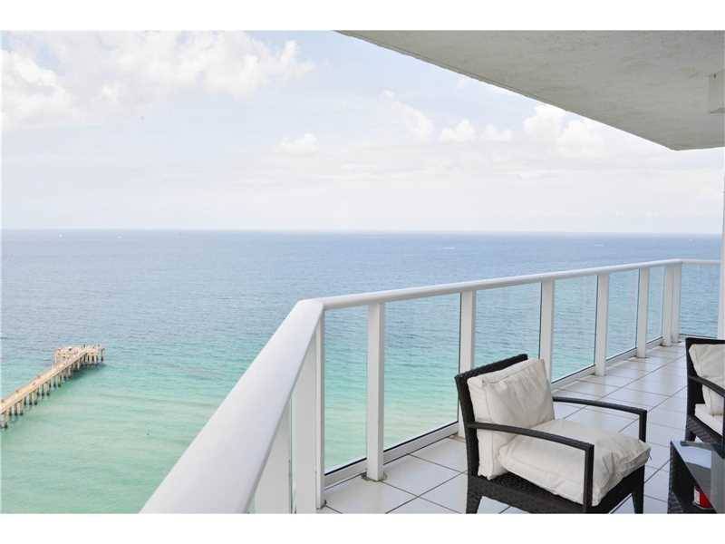 Gorgeous oceanfront 2 bedroom - Oceania 03 2 BR Condo Sunny Isles Miami