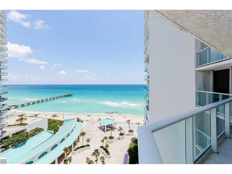 Beautiful 2 bed 2 bath condo with direct beach access and beautiful panoramic ocean and intracostal views
