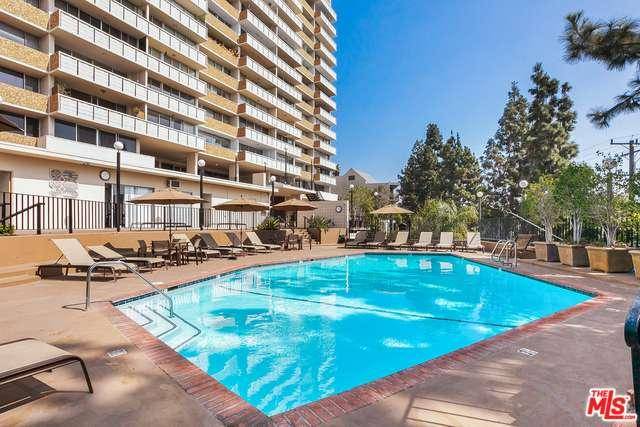 Enjoy 5-Star living at the exclusive - 2 BR Condo Sunset Strip Los Angeles