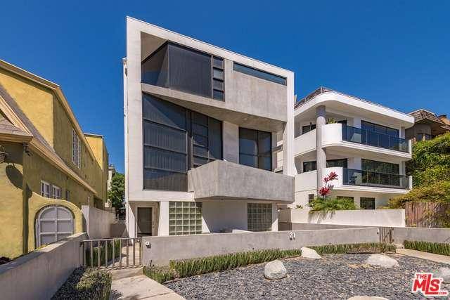 Designed by the creative architect Miguel Flores - 3 BR Townhouse Marina Del Rey Los Angeles