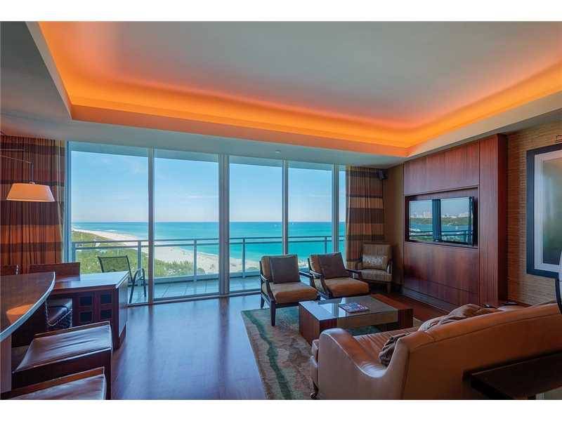 Luxury Beachfront Oasis set along pristine white sands and beaches in the most exclusive neighborhood in Miami - Bal harbour