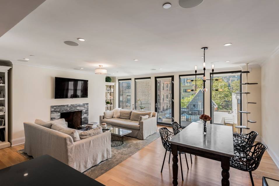 Sublet: Full Floor 2 Bed 2.5 Bath + Home Office In New Construction Condo on Upper East Side!