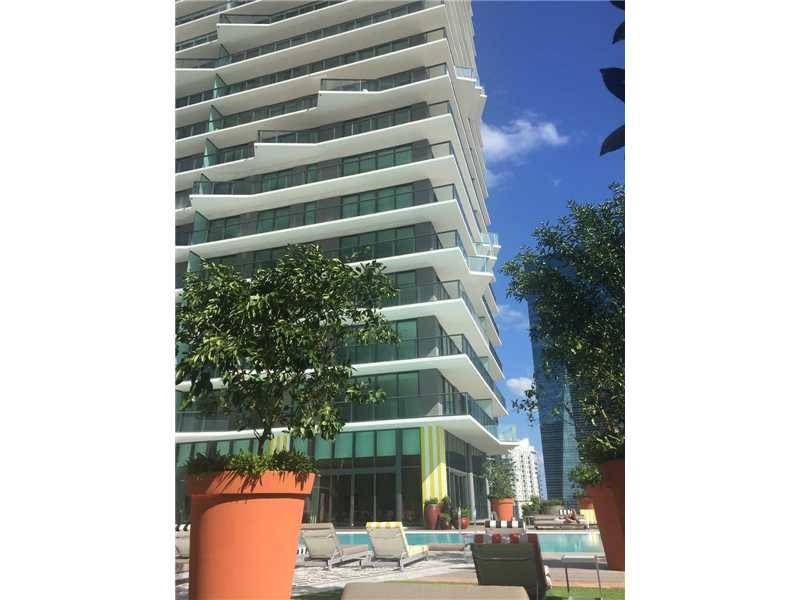 Move into one of the newest and most modern building in Brickell