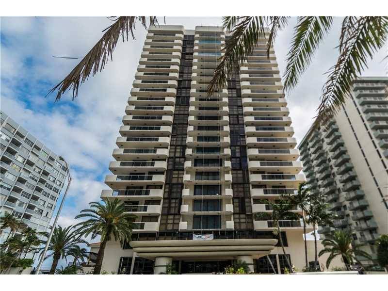 THIS IS A MUST SEE - L'Excellence 3 BR Condo Brickell Miami