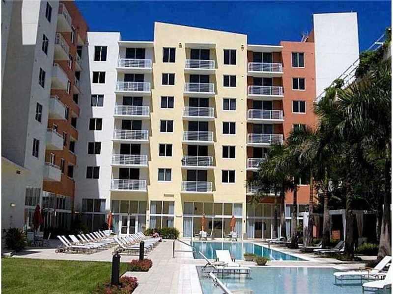Great Seasonal Rent at the heart of Aventura - The Venture West 2 BR Condo Aventura Miami