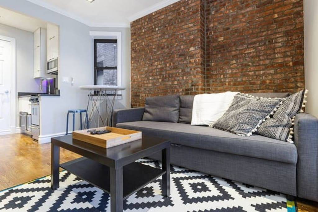 1 Bed Short Term Fully Furnished Rental in Hells Kitchen