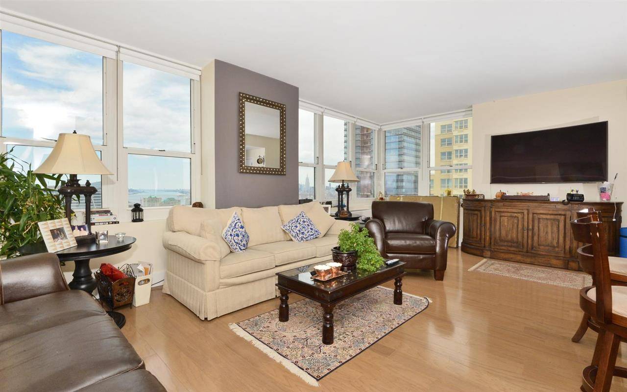 Bright & spacious 1 bedroom - 1 BR The Waterfront New Jersey