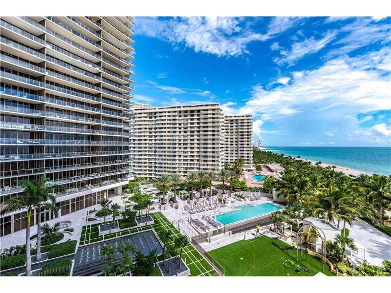 The only high level 4 bed 4 - St Regis Bal Harbour 4 BR Condo Bal Harbour Miami