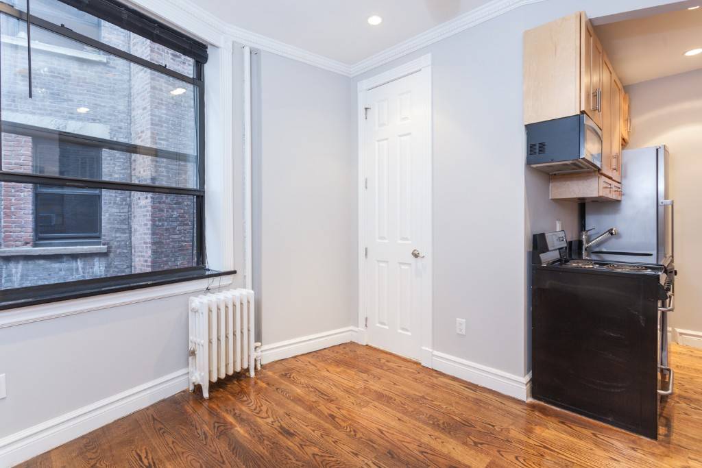 Murray Hill: Beautiful 1BR with Granite Kitchen!!