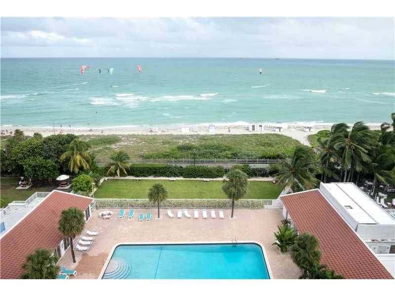This is Great opportunity - Royal Club Condominium 2 BR Condo Hollywood Miami