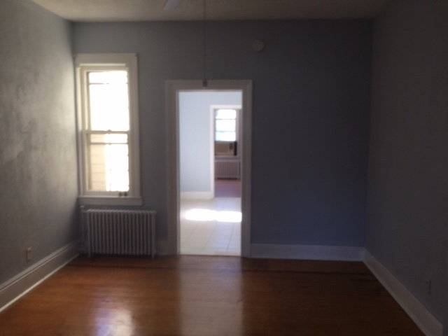 Beaqutiful bright newly renovated in the heart of Jersey City Heights