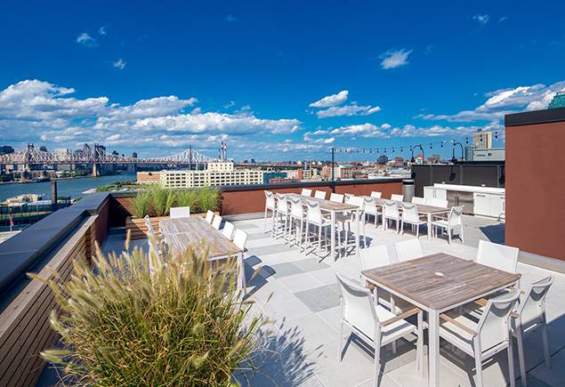 Excellent Long Island City 2 Bedroom Apartment with 2 Baths featuring a Rooftop Deck and Fitness Facility