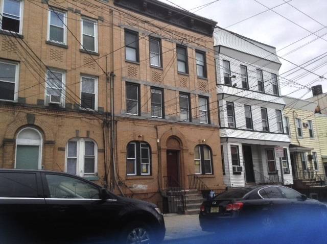 Renovated apartment in great heights location - 1 BR The Heights New Jersey