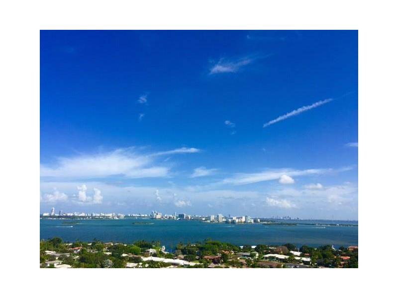 WIDE OPEN VIEW OF THE BAY - TOWERS OF QUAYSIDE 2 BR Condo Aventura Miami