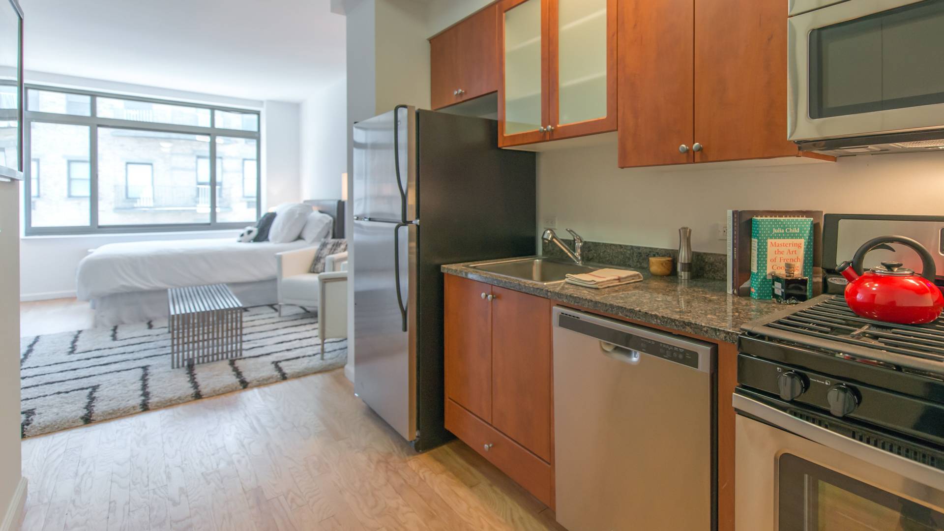Splendid West Village Studio Apartment with 1 Bath featuring a Garage and Fitness Facility