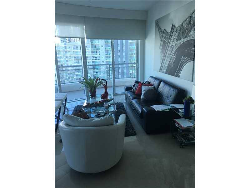 Alluring open concept condo in the luxurious Infinity at Brickell Condo available for lease