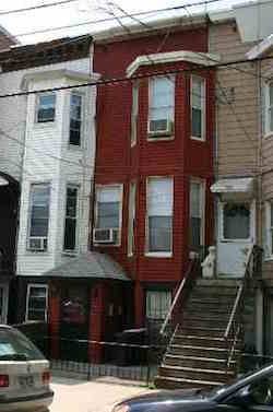 Cute 1 Family Townhouse for Rent - 3 BR Hamilton Park New Jersey