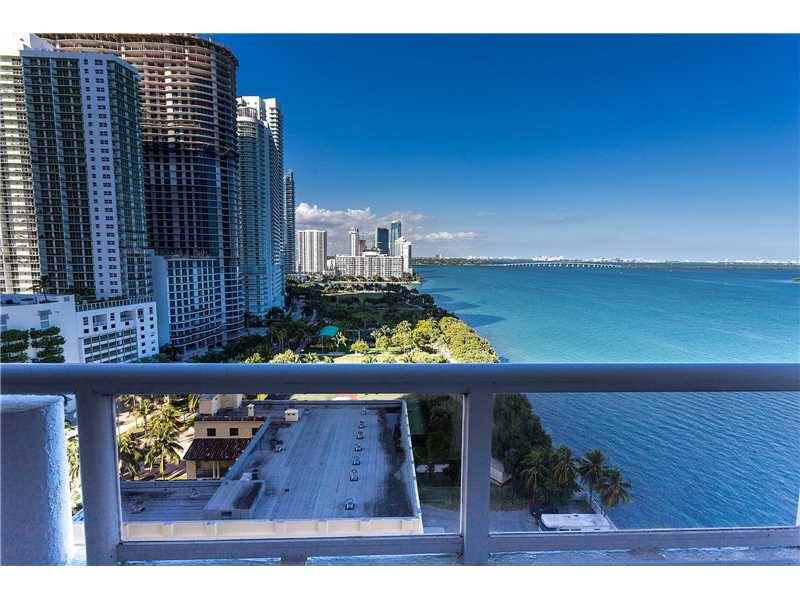 Spectacular water views from everywhere - The Grand 2 BR Condo Aventura Miami