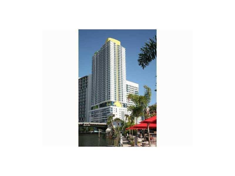 Gorgeous unit in this great building - Latitude On The River Con 3 BR Condo Sunny Isles Miami