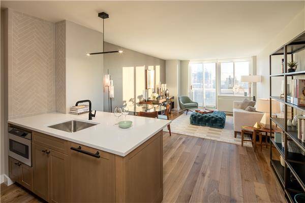 Midtown West: Newly Renovated 1BR with Condominium Quality Finishes!