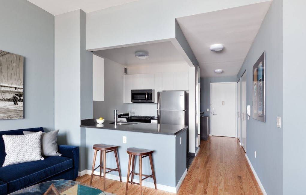 Long Island City: Spacious Studio Apartment Rental Available Great Views!