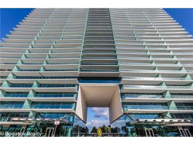 Oceana A new spectacular condominium paradise with amazing views to the bay