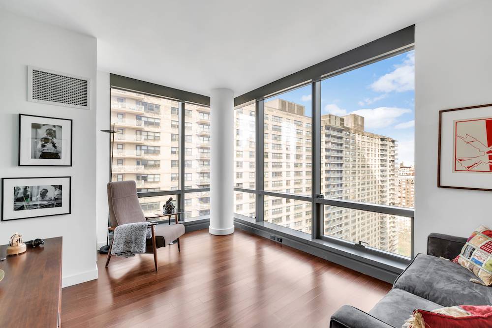 Rarely available, luxurious dream two bed two bath in the sky. Now offering, one month free!
