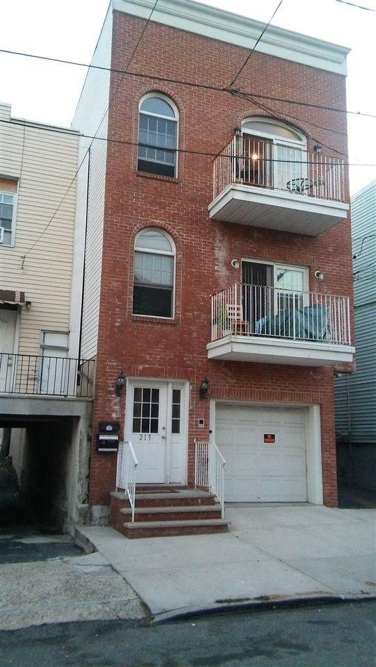 Great property located in prime area of Jersey City