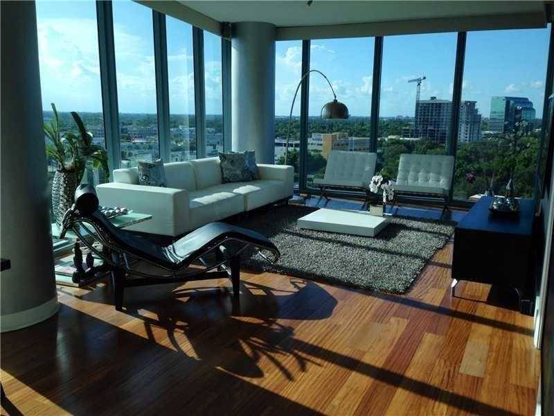 Stunning & impeccably maintained corner unit w/spectacular views
