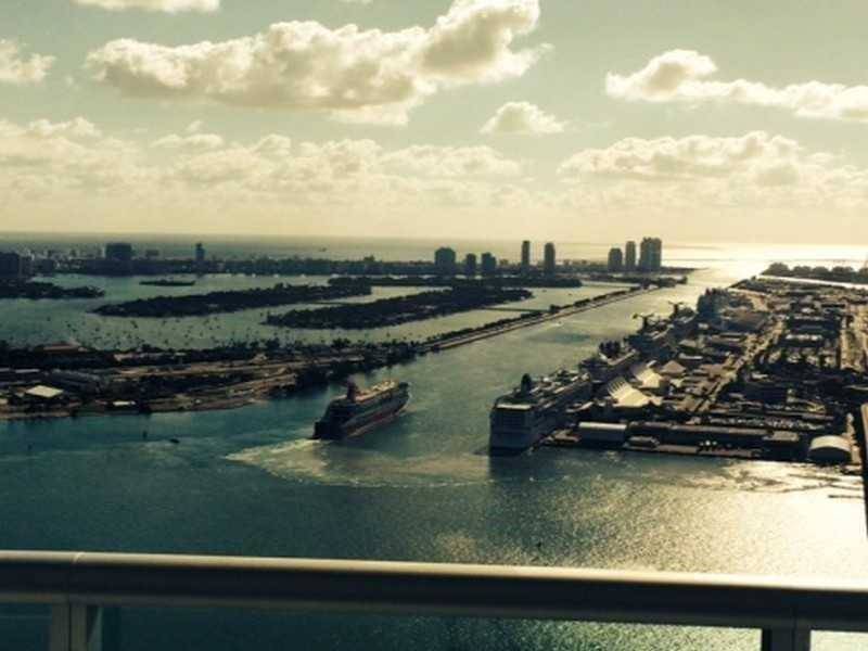 PANORAMIC OCEAN VIEW FROM 900 BISCAYNE - 900 Biscayne Blvd 1 BR Condo Brickell Miami