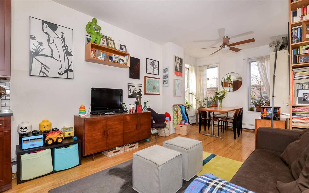 OPEN HOUSE SUNDAY 2/26 12-2PM - 1 BR Condo Historic Downtown New Jersey